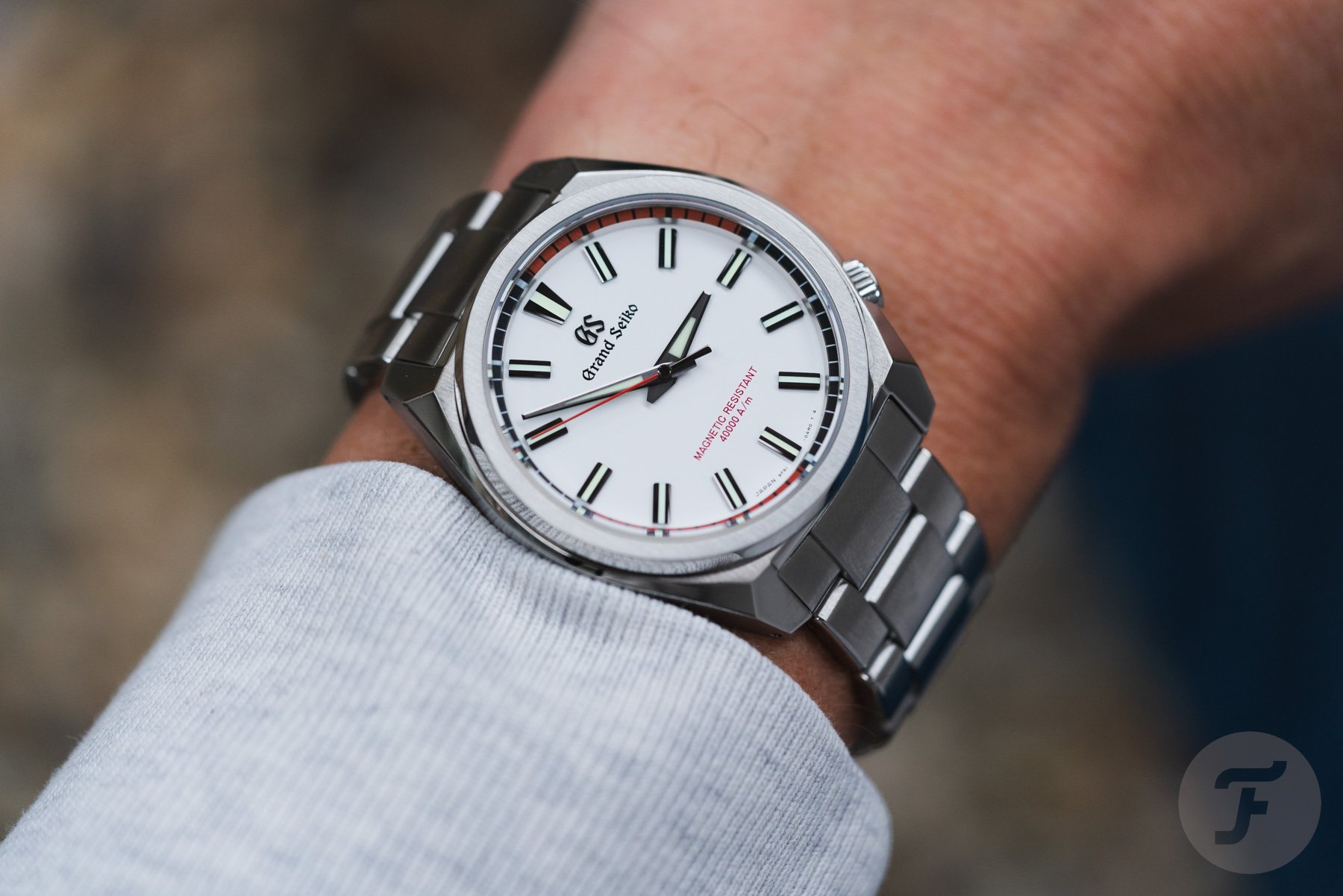 Reunit cu Grand Seiko Tough Quartz SBGX341 - Înapoi după o sesiune de Onsen întârziată.