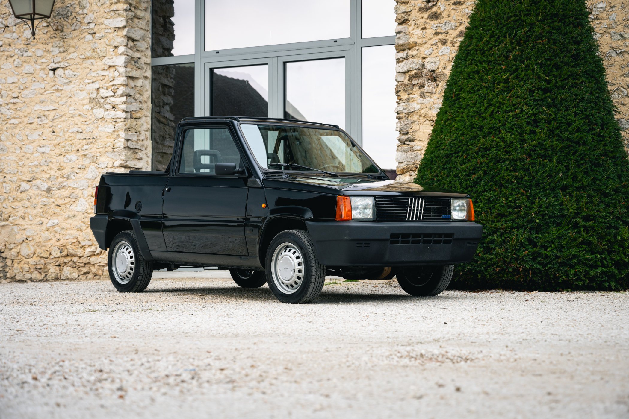 Colțul Pasionaților de Mașini Ciudatul Fiat Panda Cabriolet