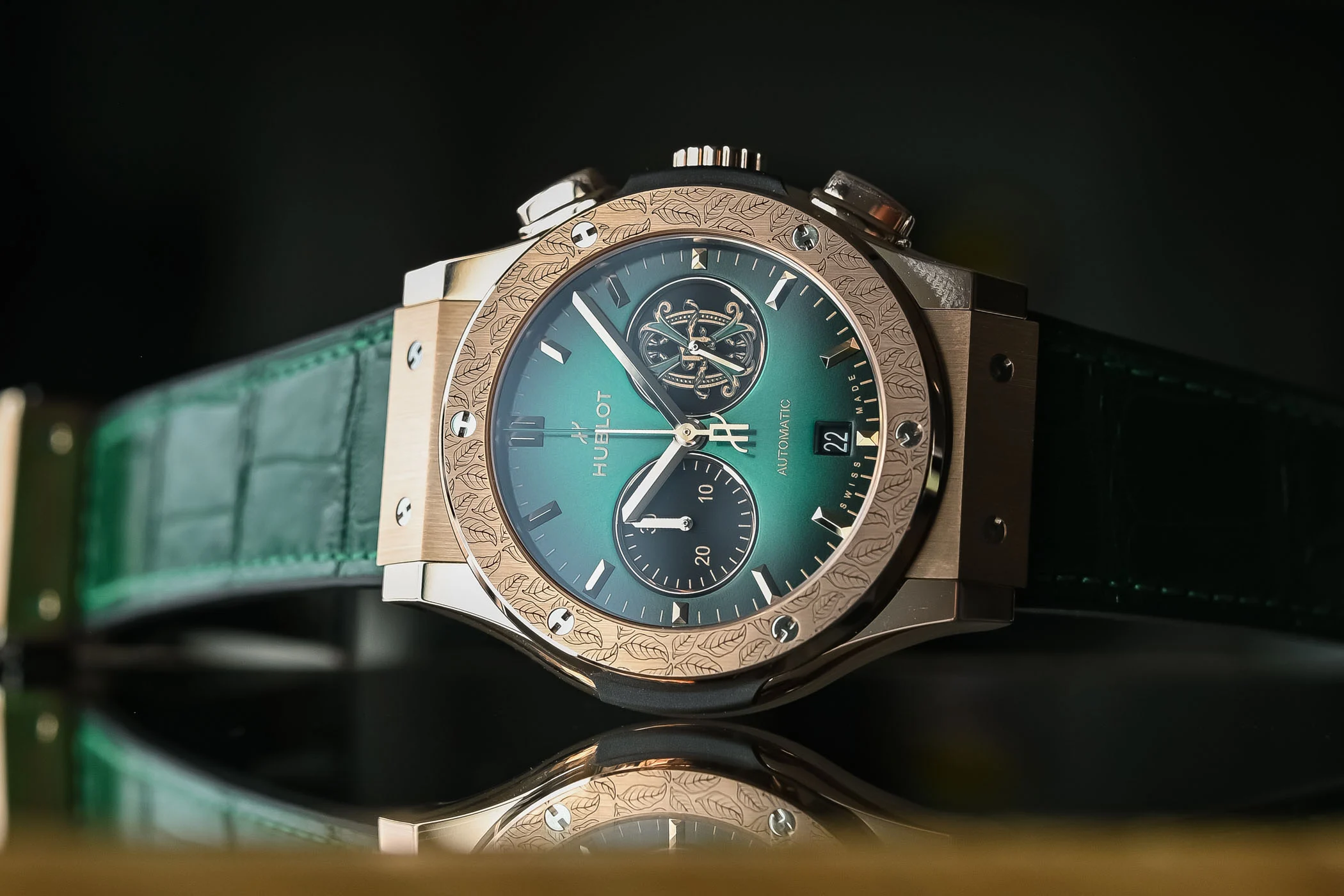 Primă privire Hublot Classic Fusion Chronograph Arturo Fuente King Gold